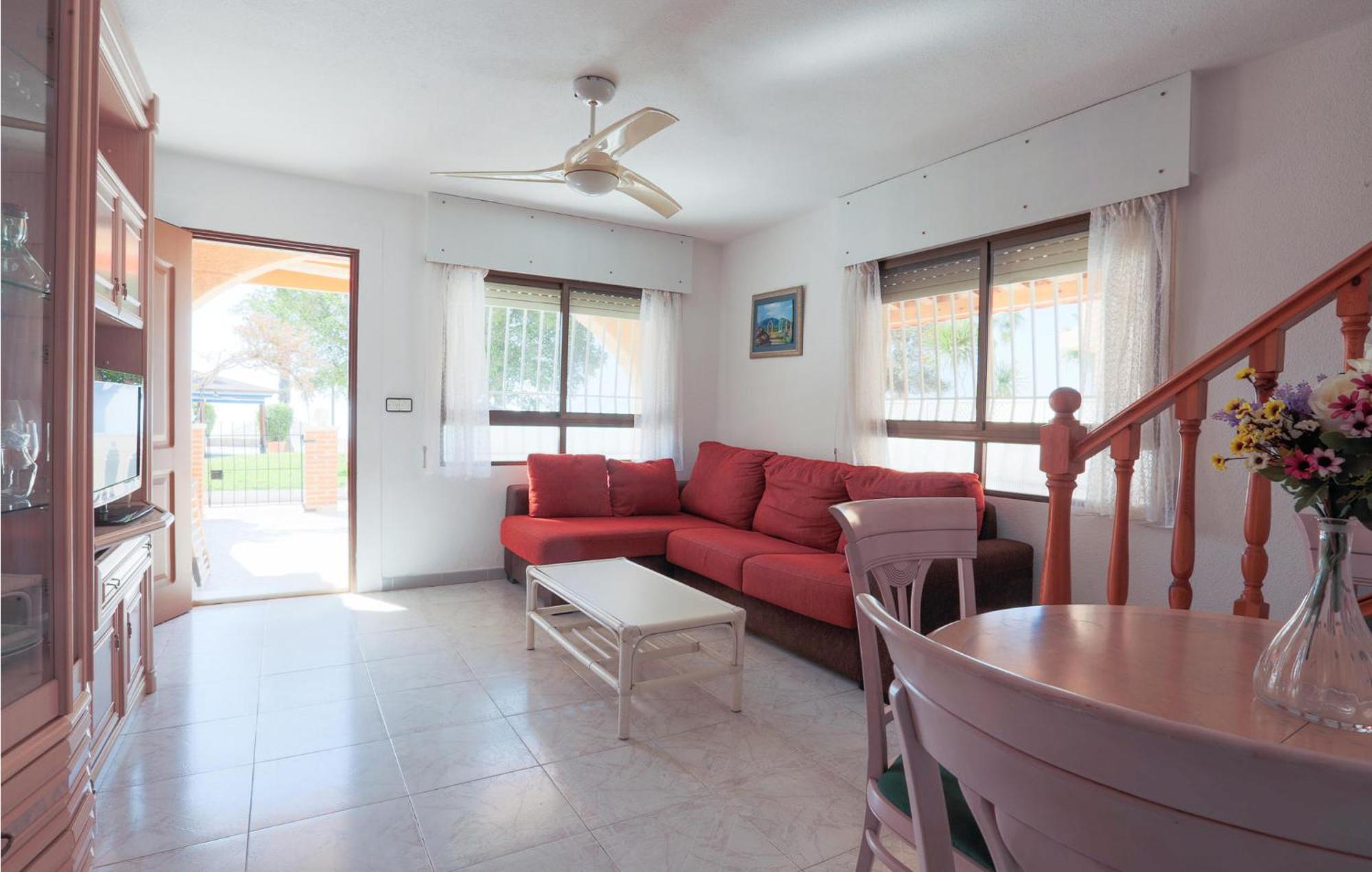 Cozy Home In Los Alcazares With Kitchen Los Narejos Eksteriør billede