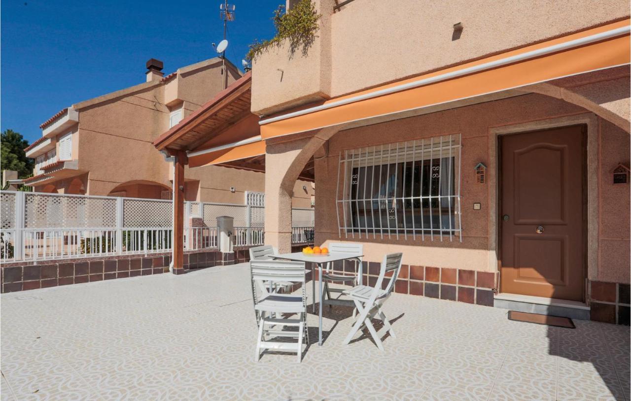 Cozy Home In Los Alcazares With Kitchen Los Narejos Eksteriør billede